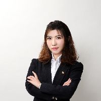黄依璠
